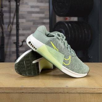 Dámské boty na CrossFit Nike Metcon 9 - Olivově zelená- DOPRAVA ZDARMA