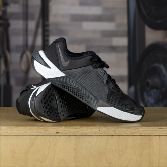 D&aacute;msk&eacute; boty na CrossFit Nike Metcon 10 - čern&aacute;-b&iacute;l&aacute;